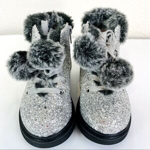 Nicole Miller Silver Glitter Fur Lined W/ Pom Pom Boots Size 7